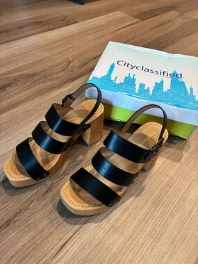 Cityclassified Black Strappy Block Heel Sandals